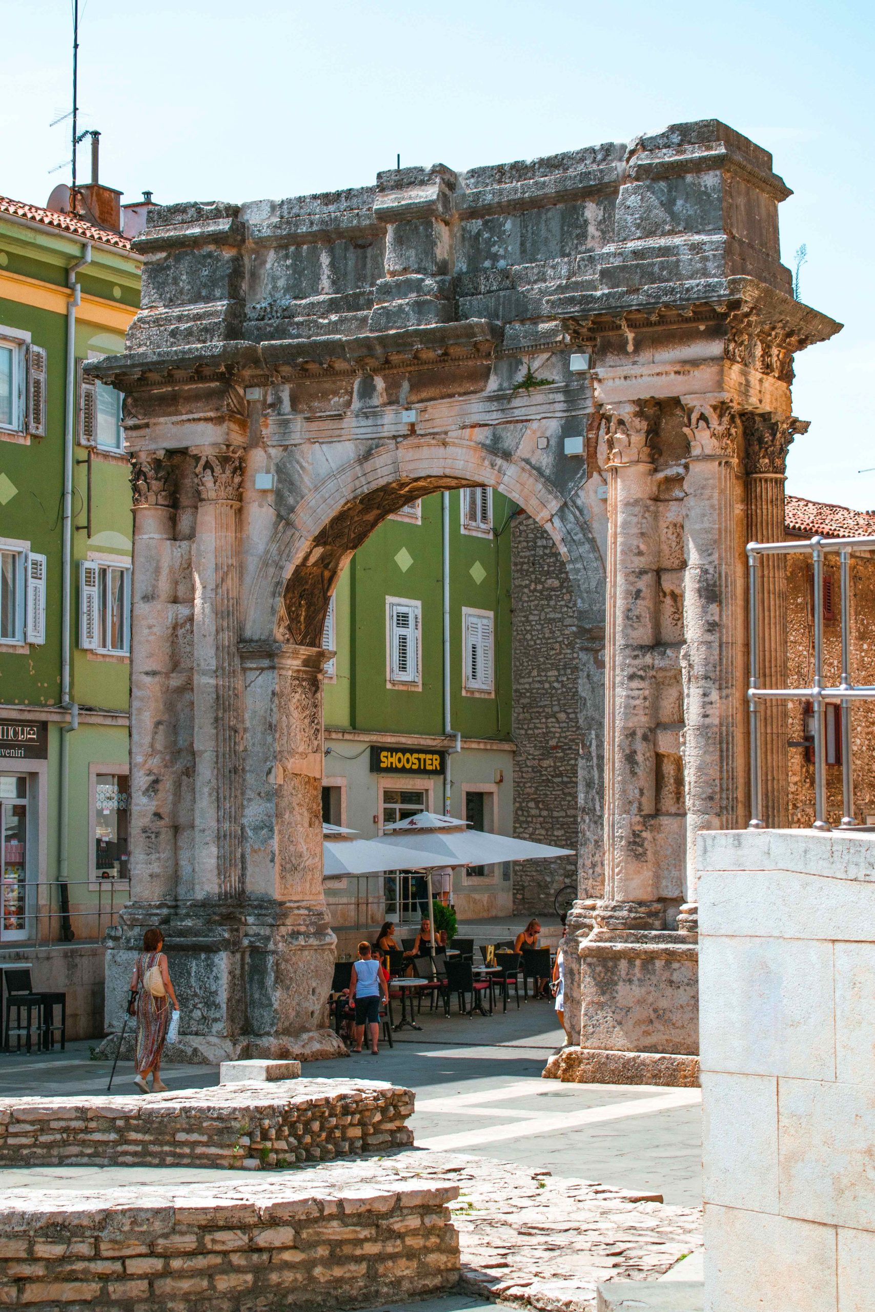 pexels-niko-pečnik-10012541